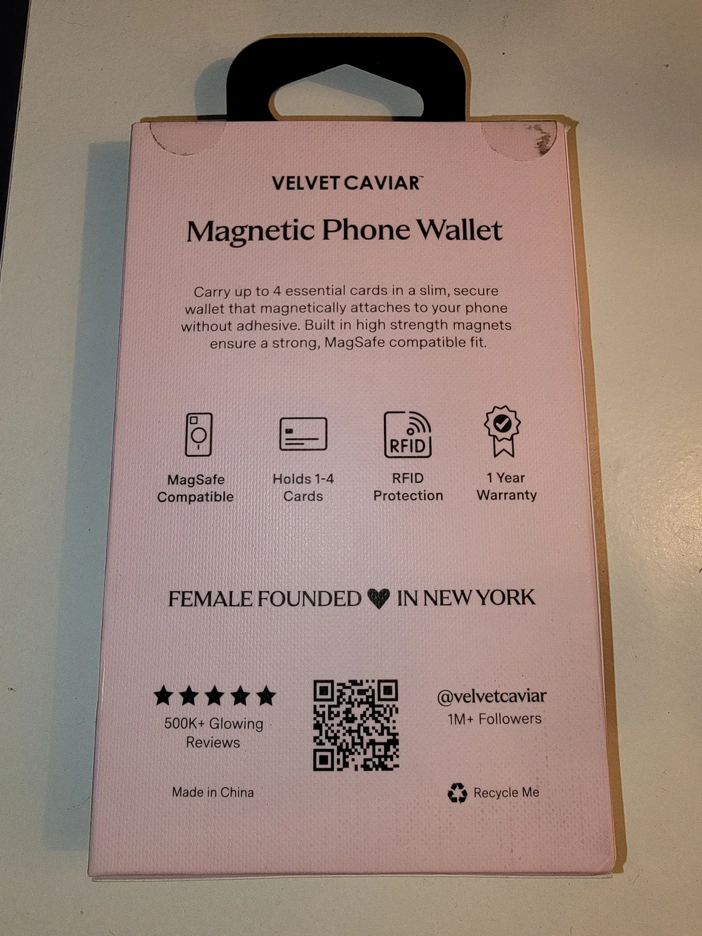 Velvet Caviar magnetic phone